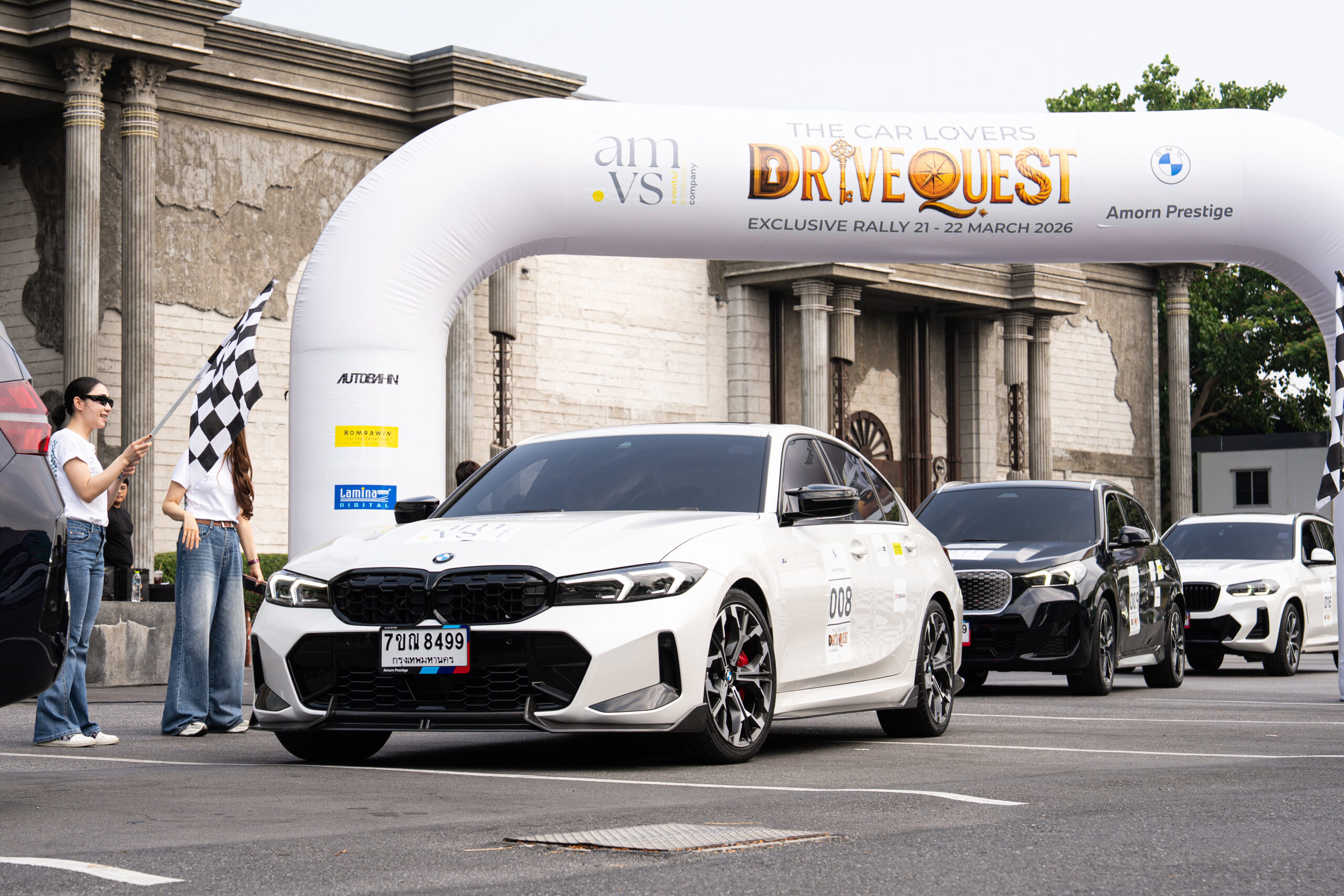 มุมถ่ายรูปสวยๆ งาน BMW at DAVIN CAFE คาเฟ่ สไตล์ยุโรป เลียบด่วน 84