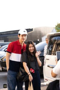 ถ่ายภาพกลุ่มคนในงานอีเวนต์ที่งาน Davin Cafe, เที่ยวสุดโลก 15 พ.ย. 2025.