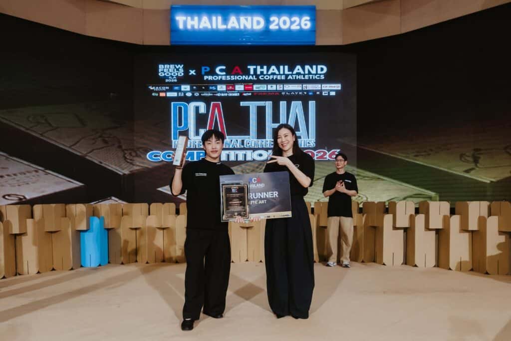 ตัวแทน DAVIN CAFE รับรางวัลบนเวที PCA Latte Art Thailand 2026 การแข่งขันลาเต้อาร์ตระดับประเทศ ตอกย้ำความเชี่ยวชาญของบาริสต้าและมาตรฐานกาแฟสเปเชียลตี้ที่ได้รับการยอมรับในวงการกาแฟไทย