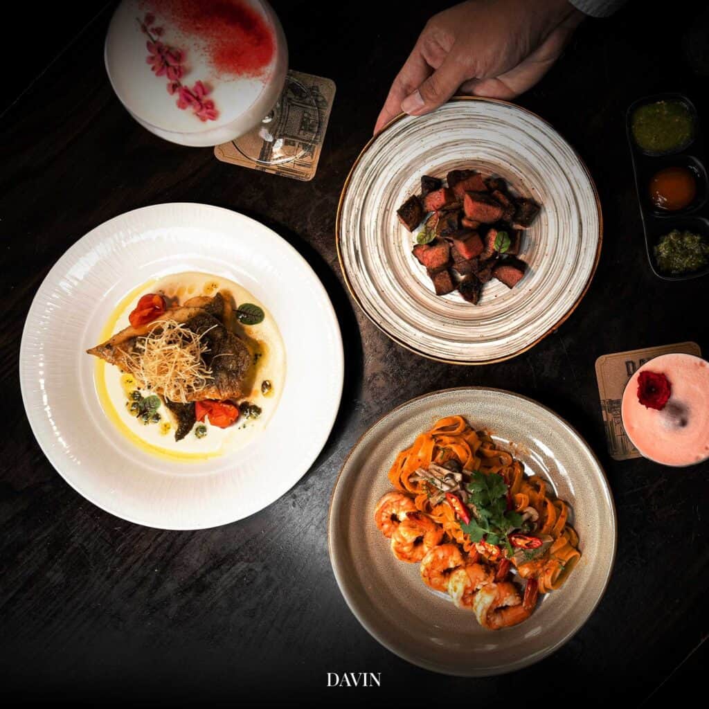 อาหารและเครื่องดื่มพรีเมียมที่ DAVIN CAFE ร้านอาหารบรรยากาศดี กรุงเทพ พร้อมเมนูเชฟรังสรรค์ เหมาะสำหรับดินเนอร์ มื้อพิเศษ และการสังสรรค์ในบรรยากาศสุดประทับใจ
