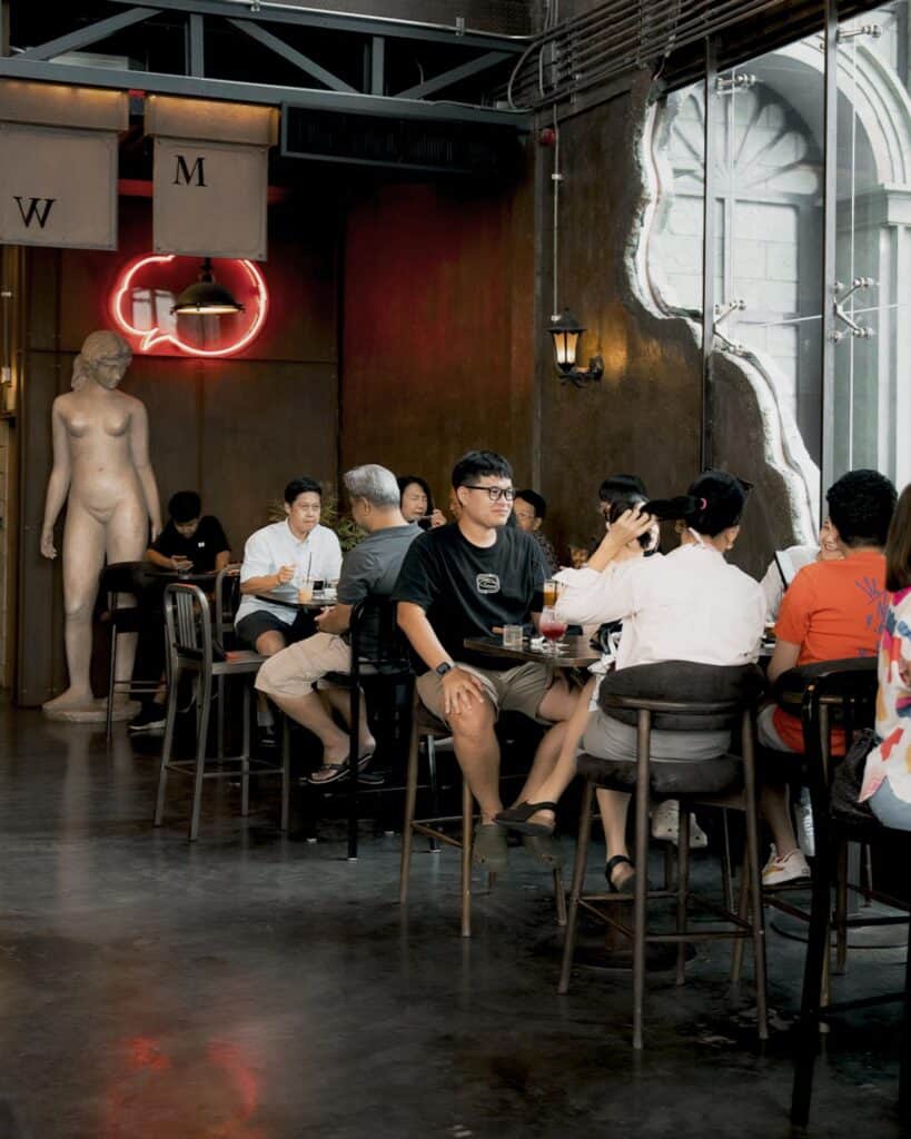 Cafe in Ramintra at DAVIN CAFE featuring a relaxing customer atmosphere and European-inspired interior seating